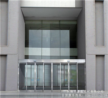 浴室钢化玻璃门为什么自己碎了 钢化玻璃门碎了可以换吗